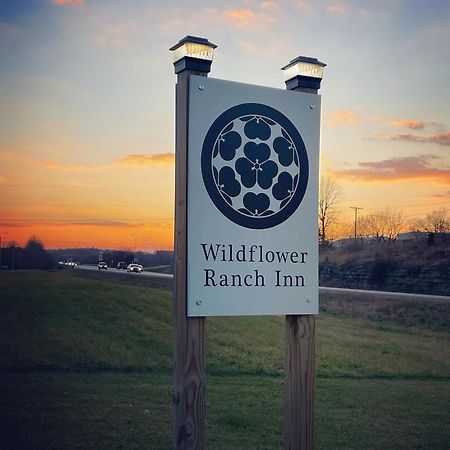 Wildflower Ranch Inn Springfield Esterno foto